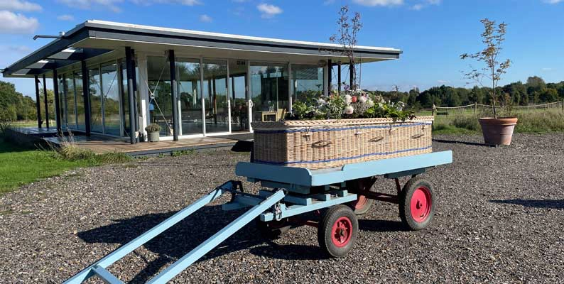 Choosing the Right Funeral Director for a Natural Burial. White rose modern funerals clandon wood